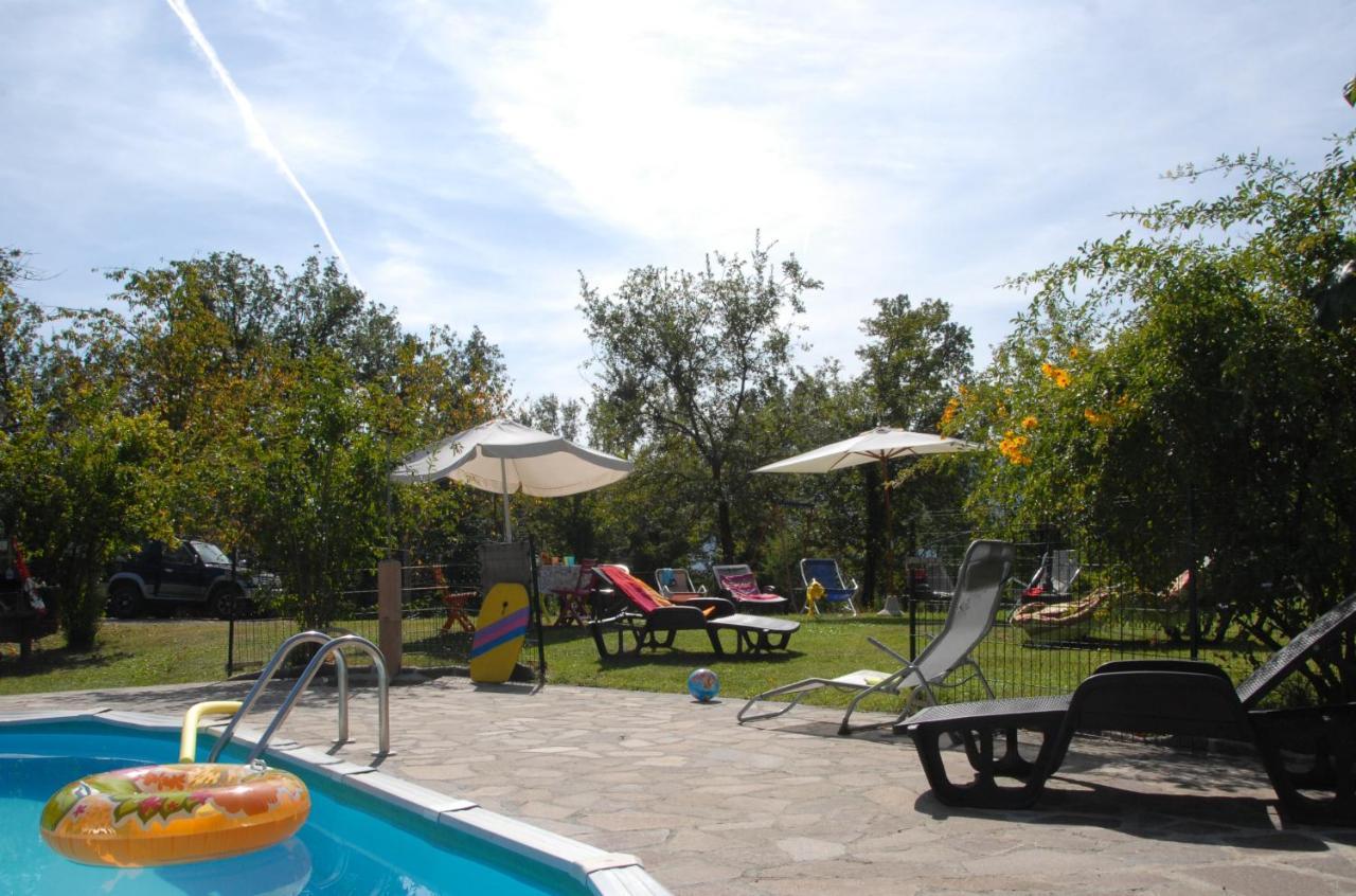 La Capannella Villa Gallicano ภายนอก รูปภาพ