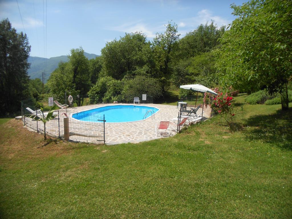 La Capannella Villa Gallicano ภายนอก รูปภาพ